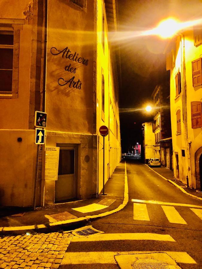 Magnifique Appartement Tout Equipe - 6 Personnes Le Puy-en-Velay Buitenkant foto